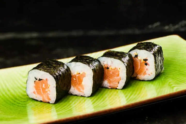 Salmon Maki